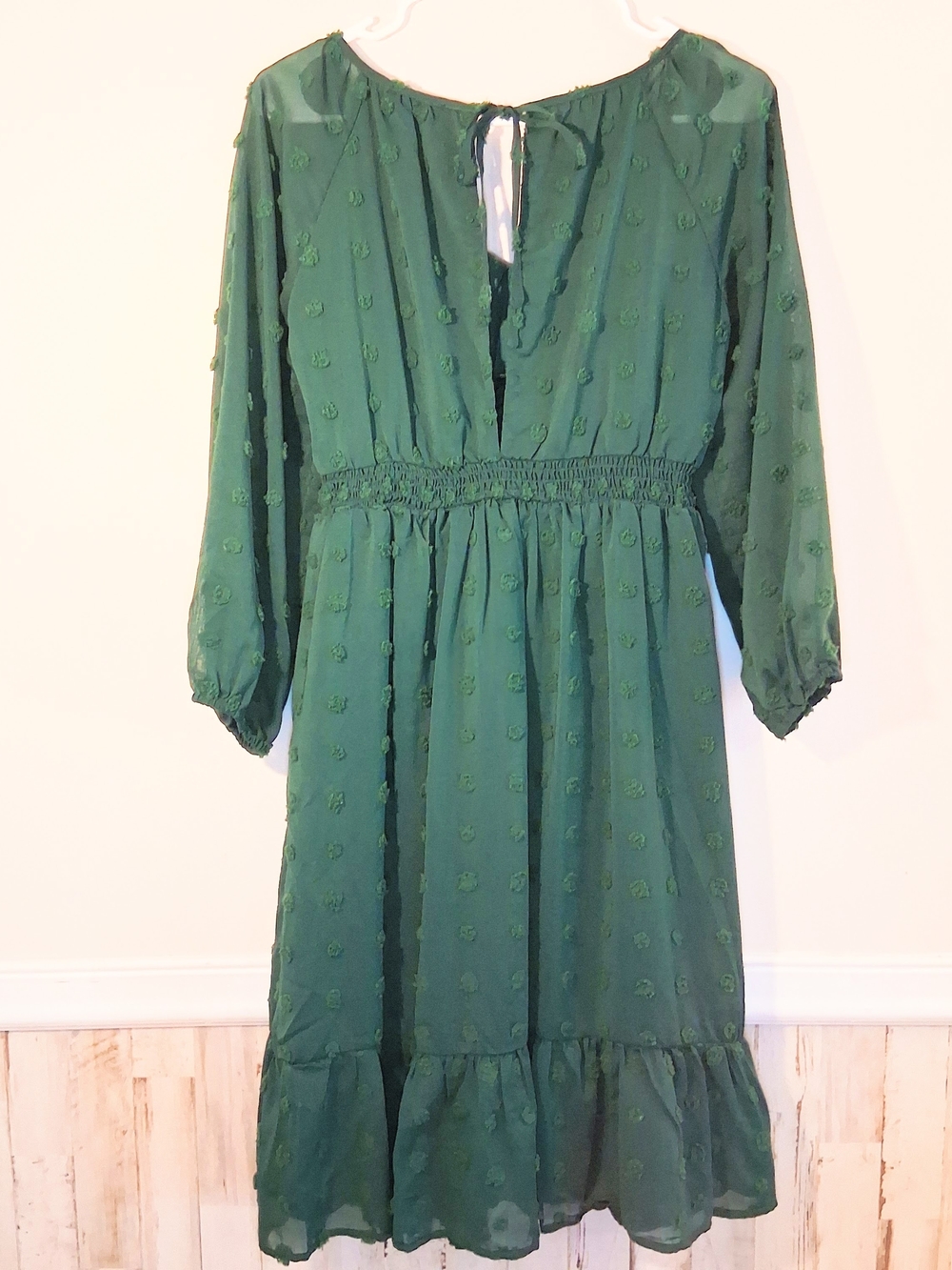 Suzanne Betro Long Sleeve Emerald Green Swiss Dot Midi Dress Size Small - Picture 5 of 7